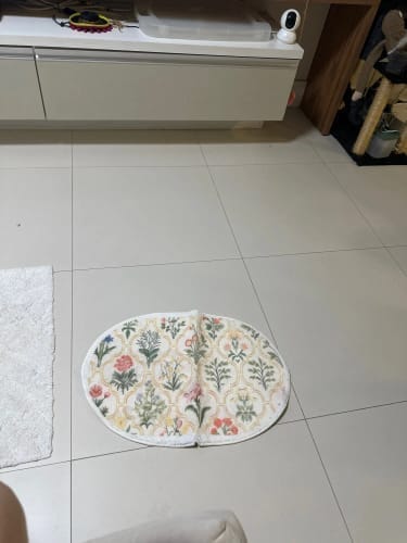 Customer photo review of Floral Welcome Mat - Graphic Anti-Slip Small Mat