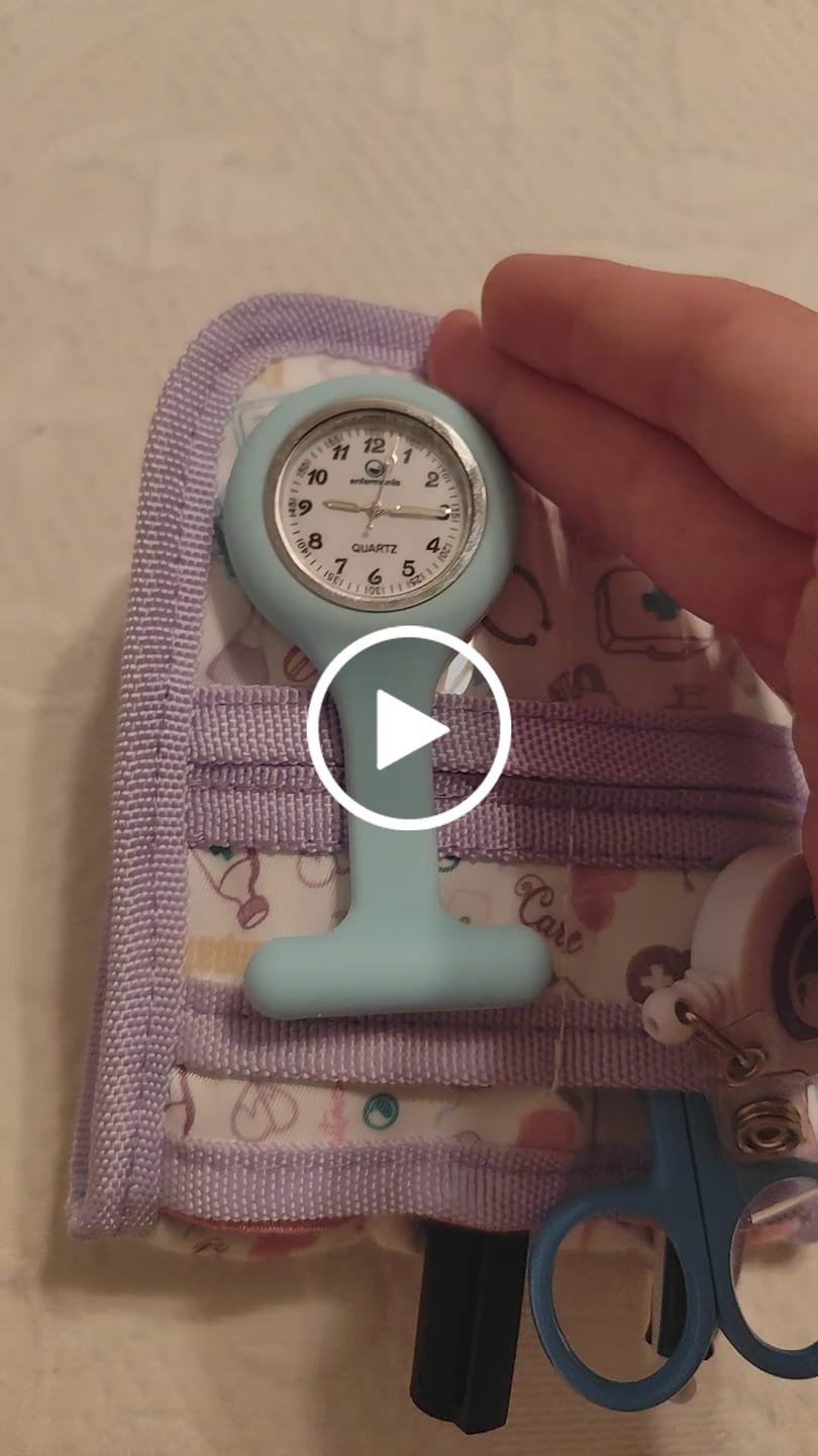 Customer video review of Reloj Silicona Enfermera - Colores lisos
