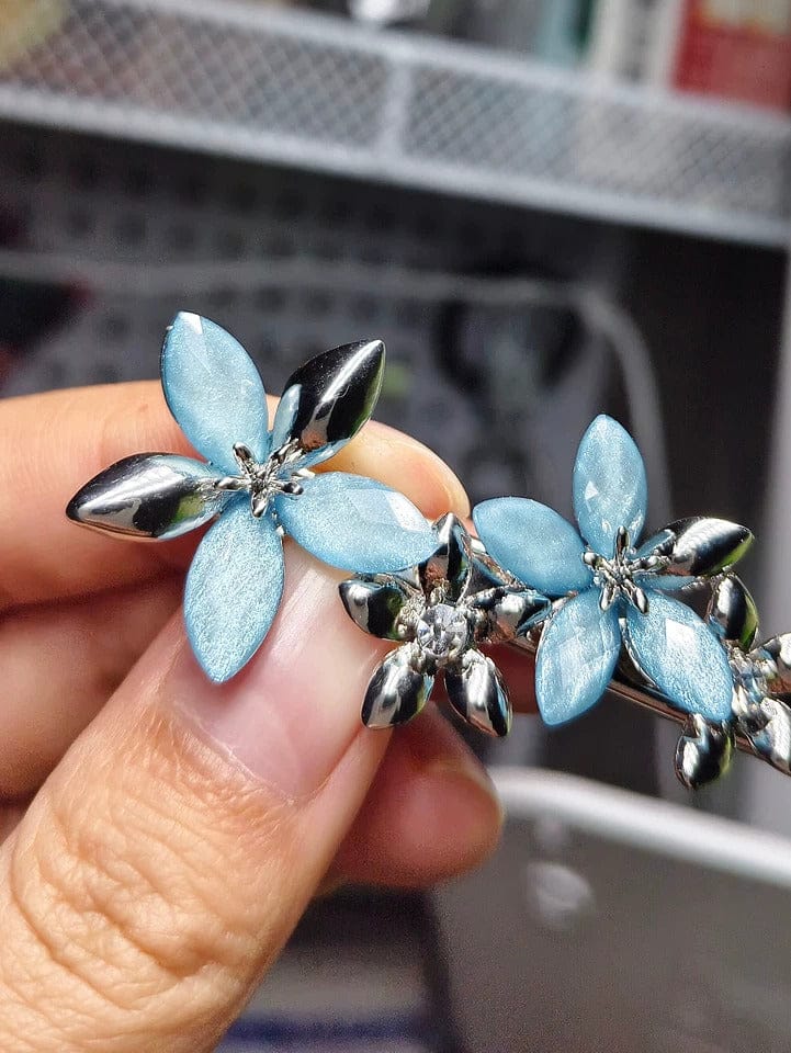 Customer photo review of Aegean Petal Barrette