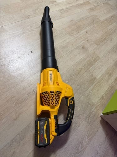 Customer photo review of Cordless Leaf Blower - 32000RPM Yard Storm Machine