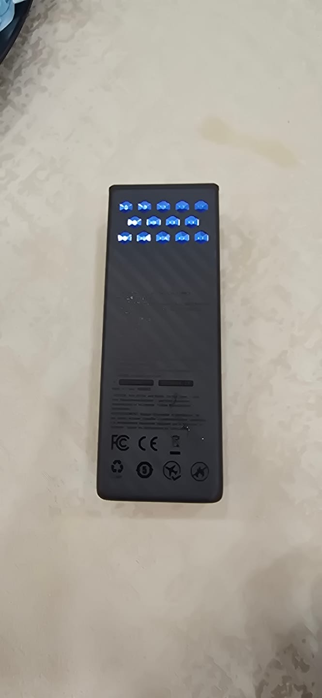 Customer photo review of CARBO 20000 GEN2 (20,000mAh 3A 65w)