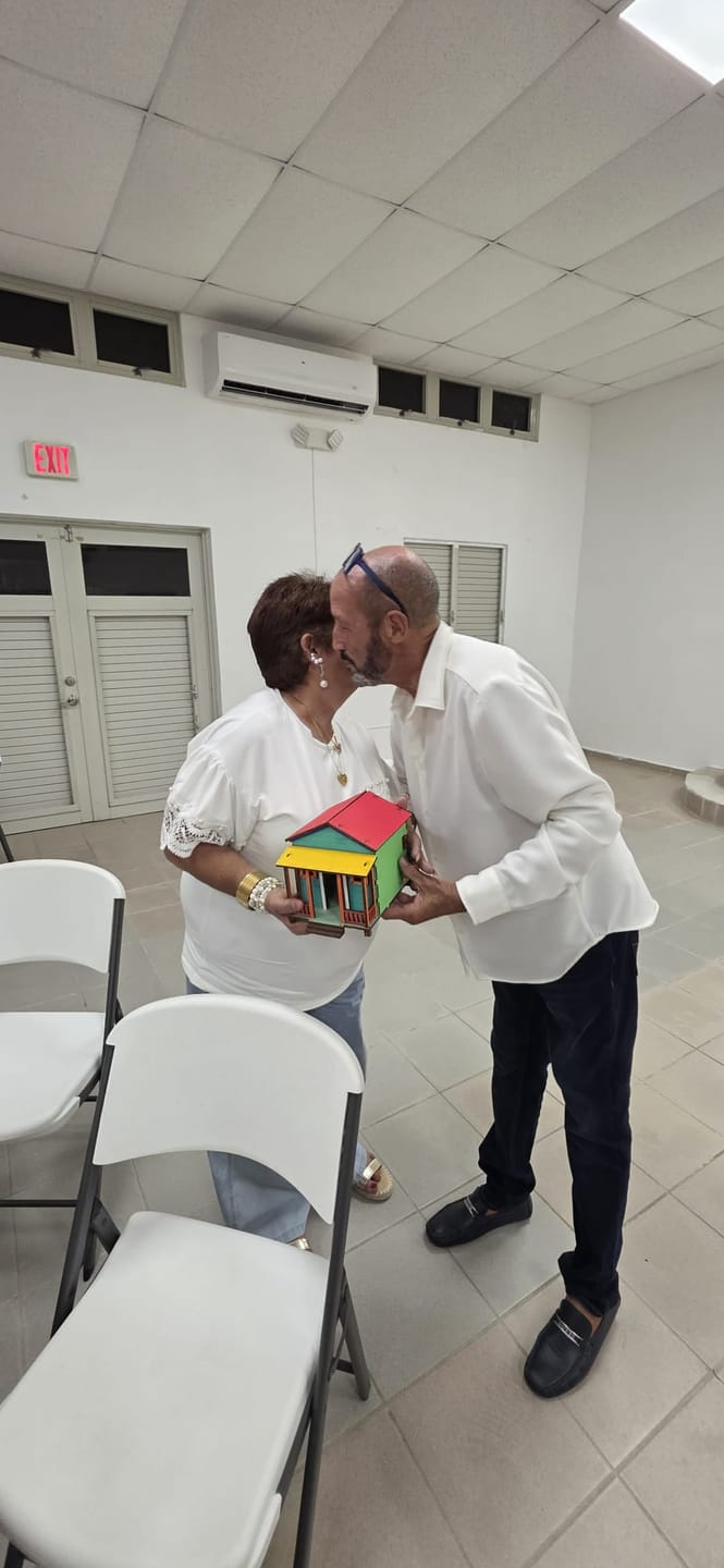Customer photo review of La Casita de Campo - Modelo Primavera | Manualidad
