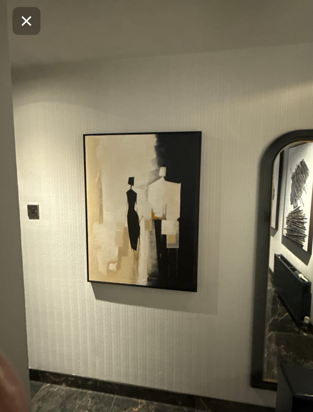 Customer photo review of Noir - Abstract Portrait Wall Art