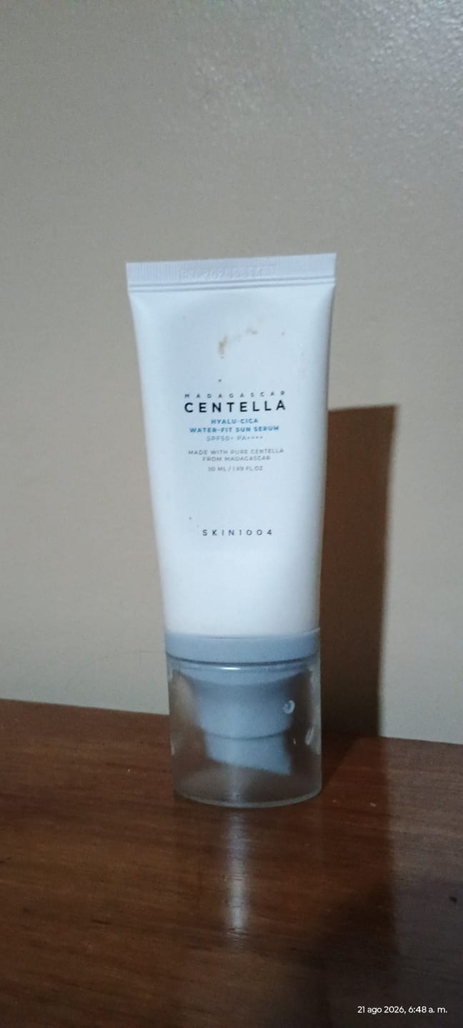 Customer photo review of Hyalu-Cica Water-Fit Sun Serum SPF50+ PA++++
