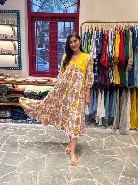 Customer photo review of Saudade Maxi Dress