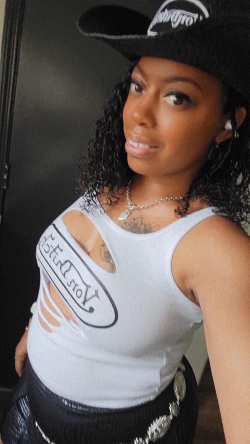 Customer photo review of Short Bohemian Knotless Bob Wig (100% HD Human Hair Lace & Curls) Black Color TARA