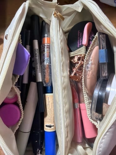 Customer photo review of Leather Makeup Bag – Large Travel Toiletry Organizer