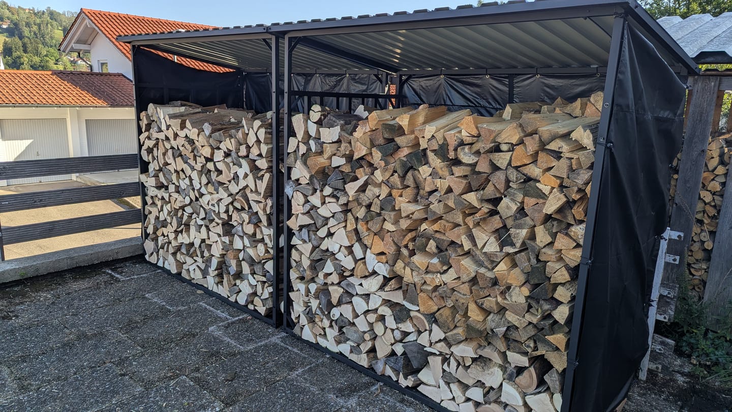 Customer photo review of Gartenzeit® Premium Kaminholzregal für den Außenbereich – XXL, extra stabil & wetterfest