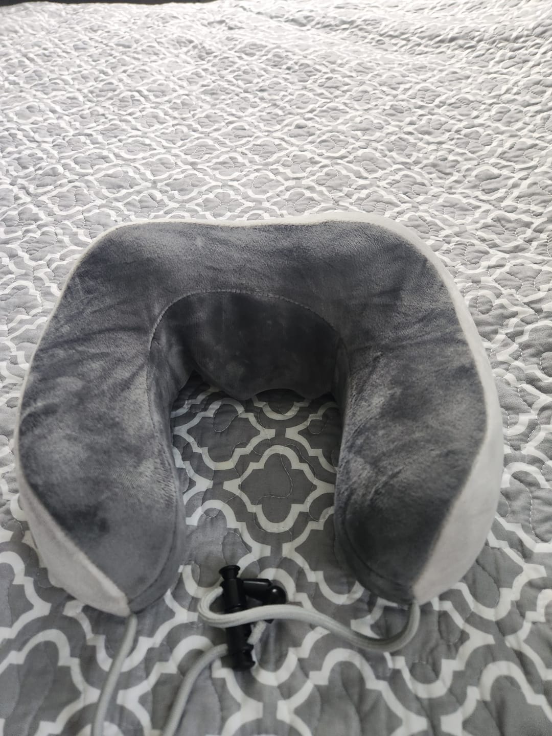 Customer photo review of FisioTravel: 3-in-1 Travel Pillow