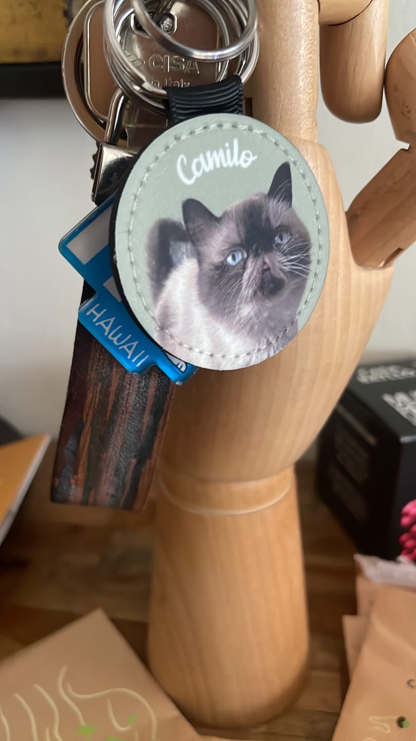 Customer photo review of Portaretrato animal - Llavero personalizado