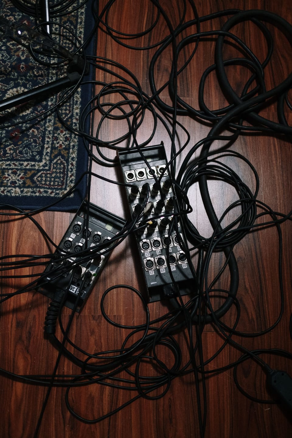 Customer photo review of Producción Música Electrónica + 6 Bonos de Regalo
