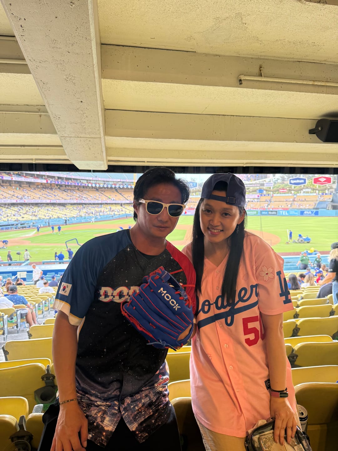 Customer photo review of MOOK Glove - All Blue