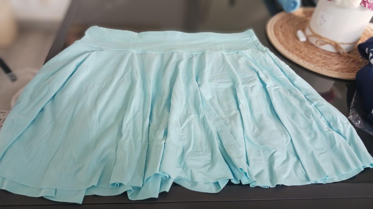 Customer photo review of Jupe-short de sport plissée avec poche