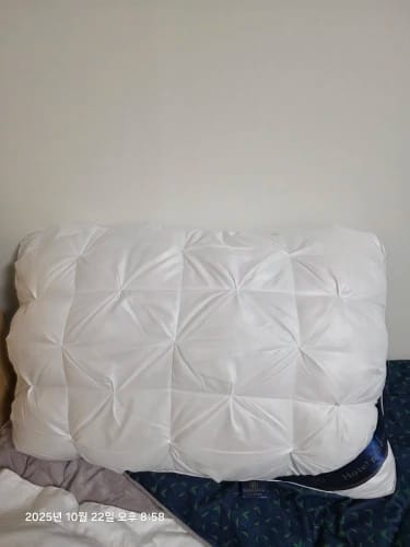 Customer photo review of Hotel Pillow – 5-Star Three-Dimensional Sleeping Pillow