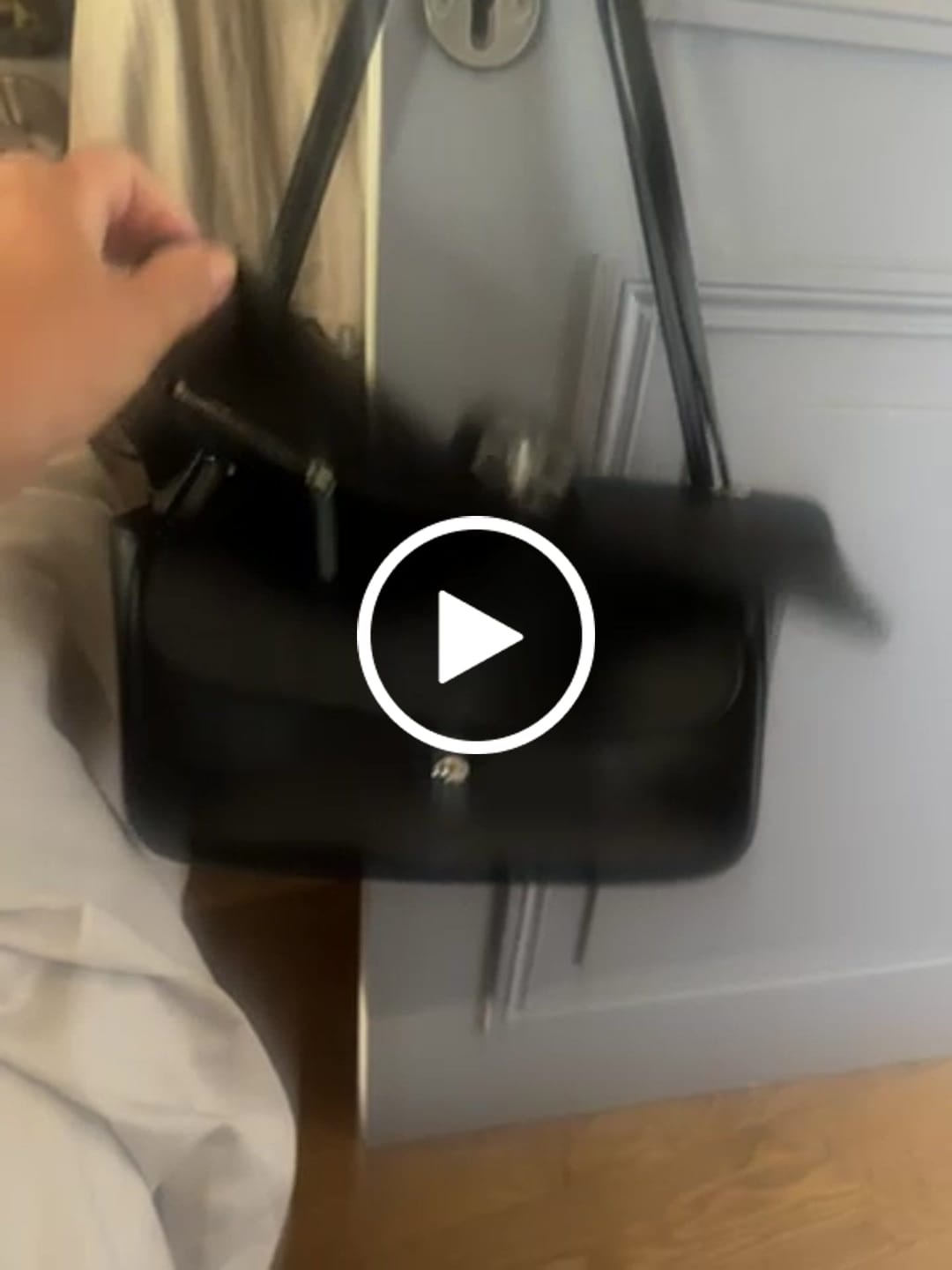 Customer video review of Chanel 2026 Maxi Flap Bag 32cm Calfskin