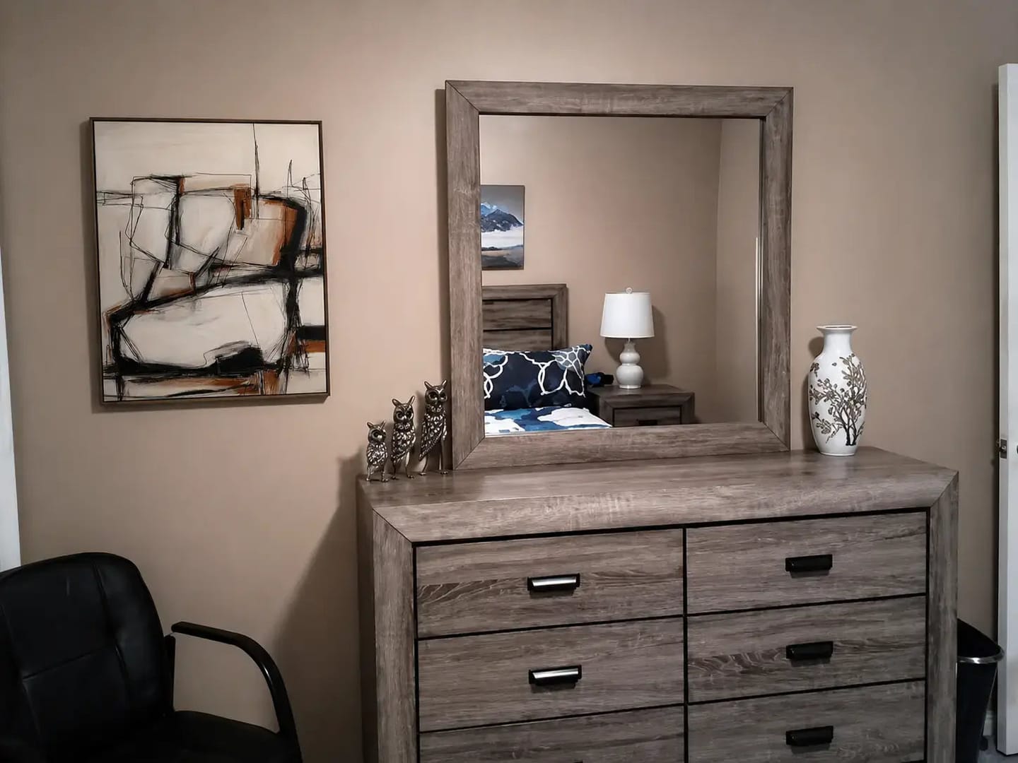 Customer photo review of Sienna Structure Abstract Wall Art