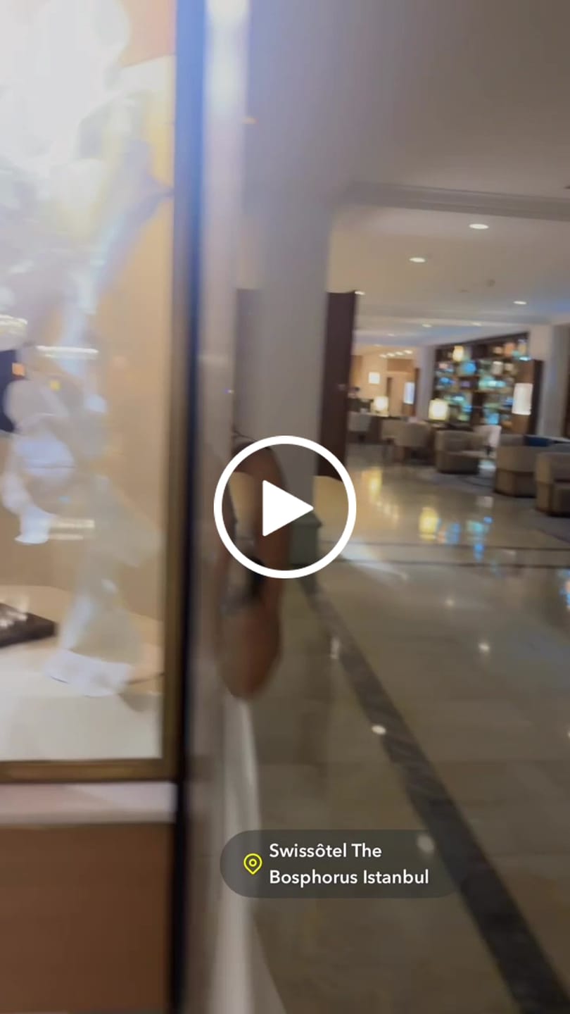 Customer video review of Loose Sleeveless Pockets Solid Color Split-Joint Round-Neck Maxi Dresses