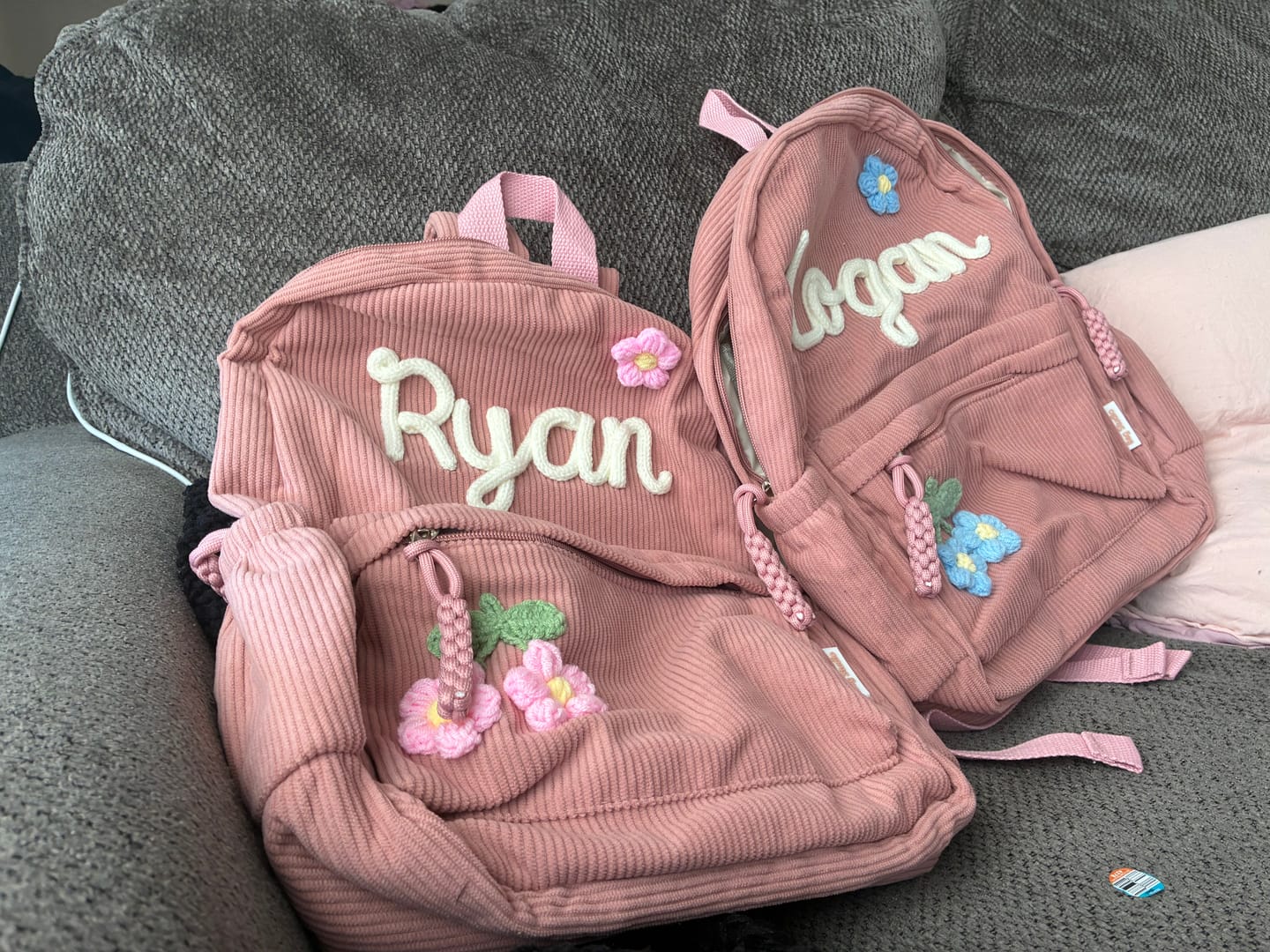 Customer photo review of K&C - Personalized Knitted Backpack