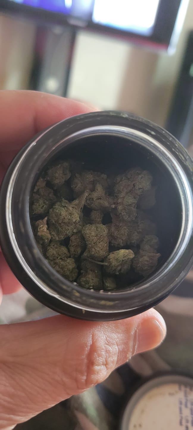 Customer photo review of Strawberry Cough - Minis - 28 Grams - Sativa
