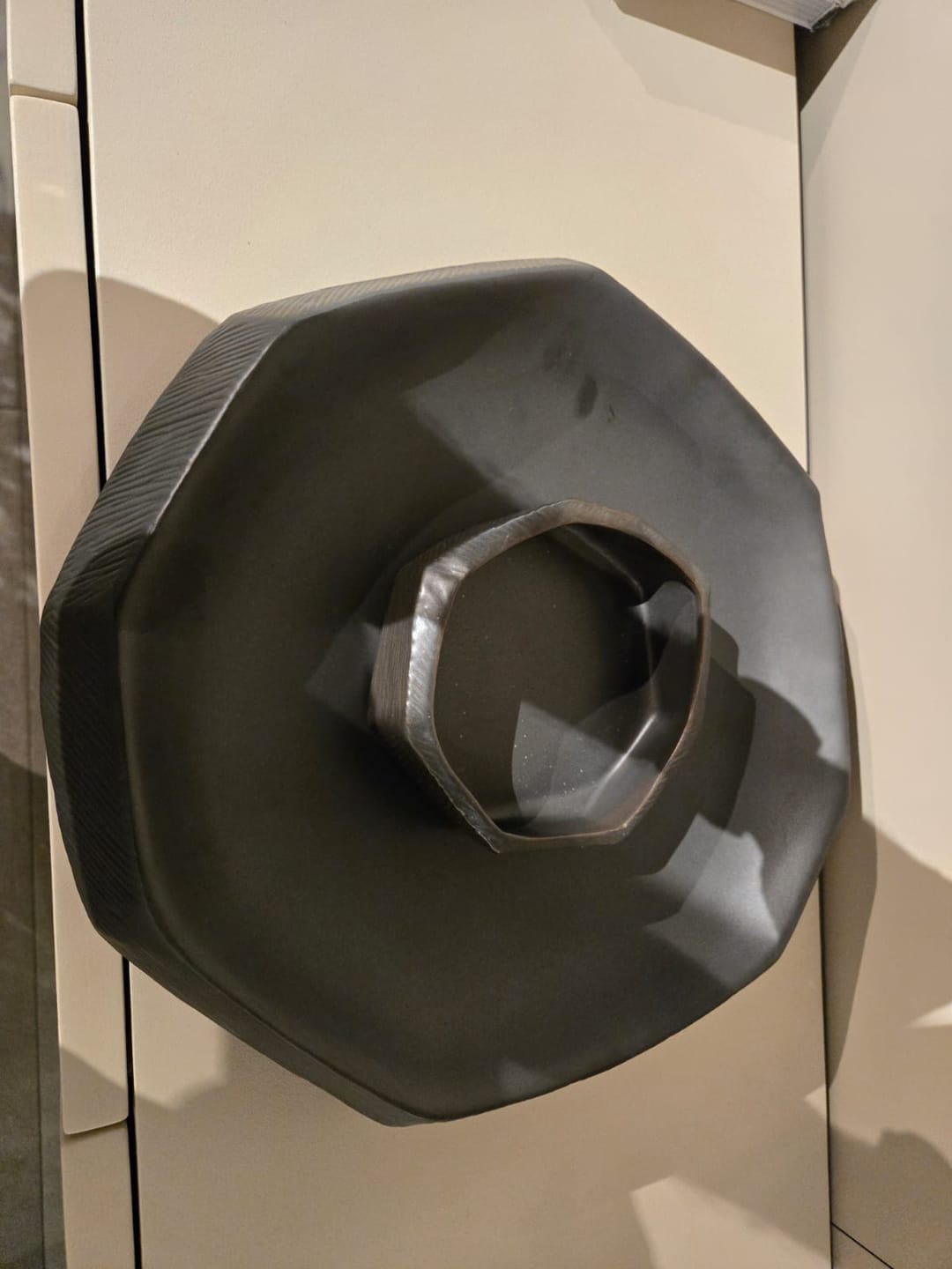 Customer photo review of Black Volcanic J bowl - Large CB4399-34-R633