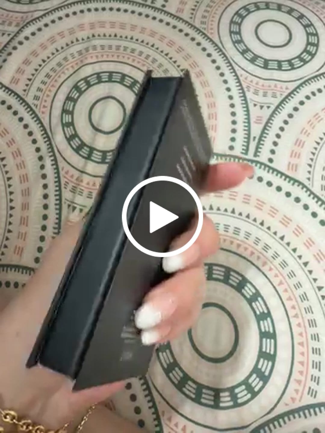 Customer video review of Dark Volume Lashes
