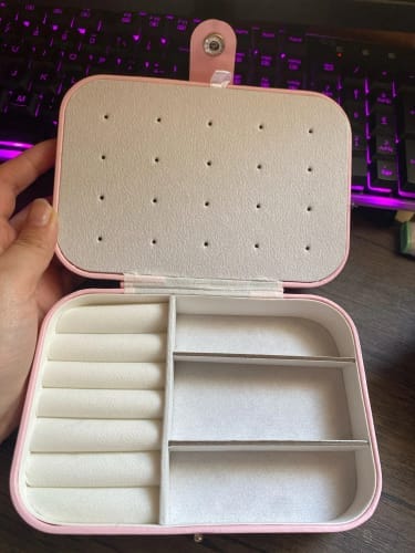 Customer photo review of Mini Jewelry Box – Velvet Lined Travel Case for Rings & Earrings