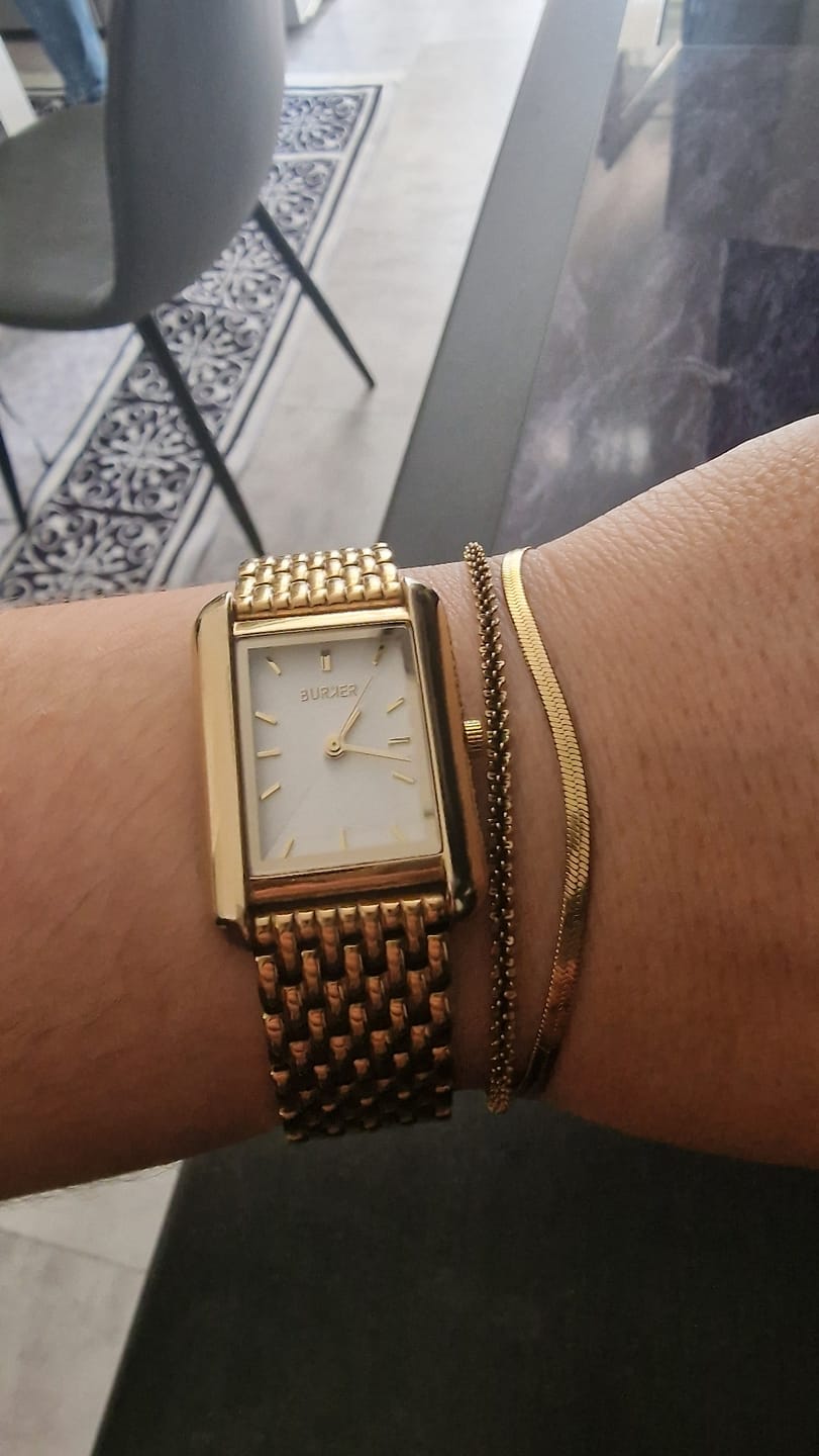 Customer photo review of Olivia Gold White