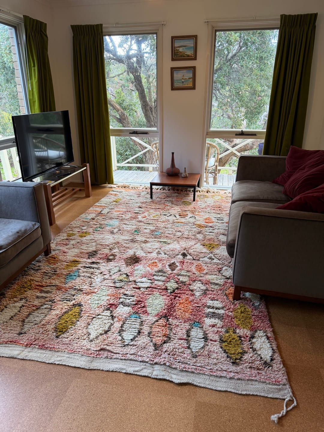 Customer photo review of Lahnac – 6x10 Moroccan Rug – Rose Pink Boujaad Berber Handwoven Wool Carpet with Scattered Diamond Motifs | 6'2"x10'4" Ft | 188x315 cm