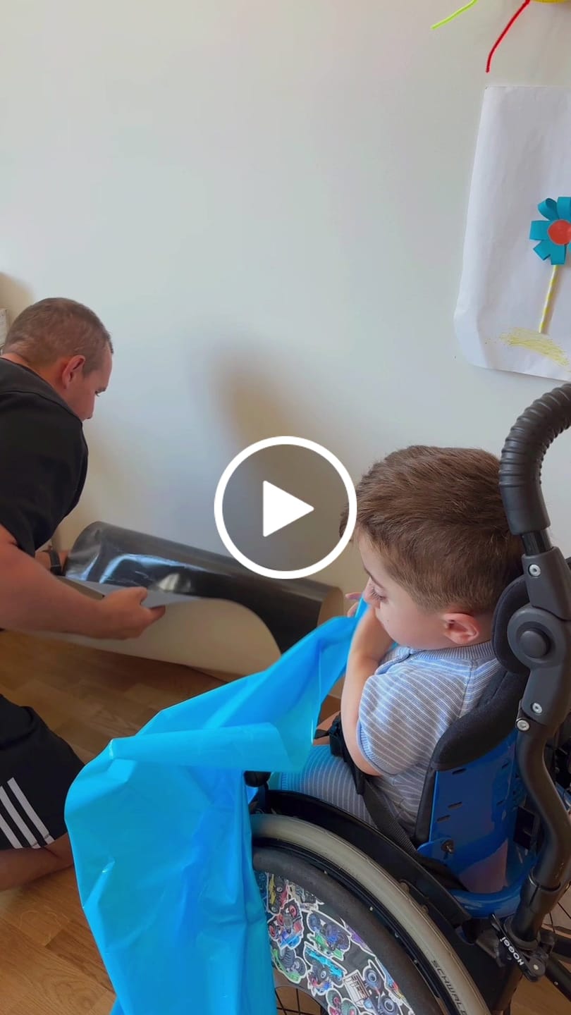 Customer video review of Magnetic Wall Board