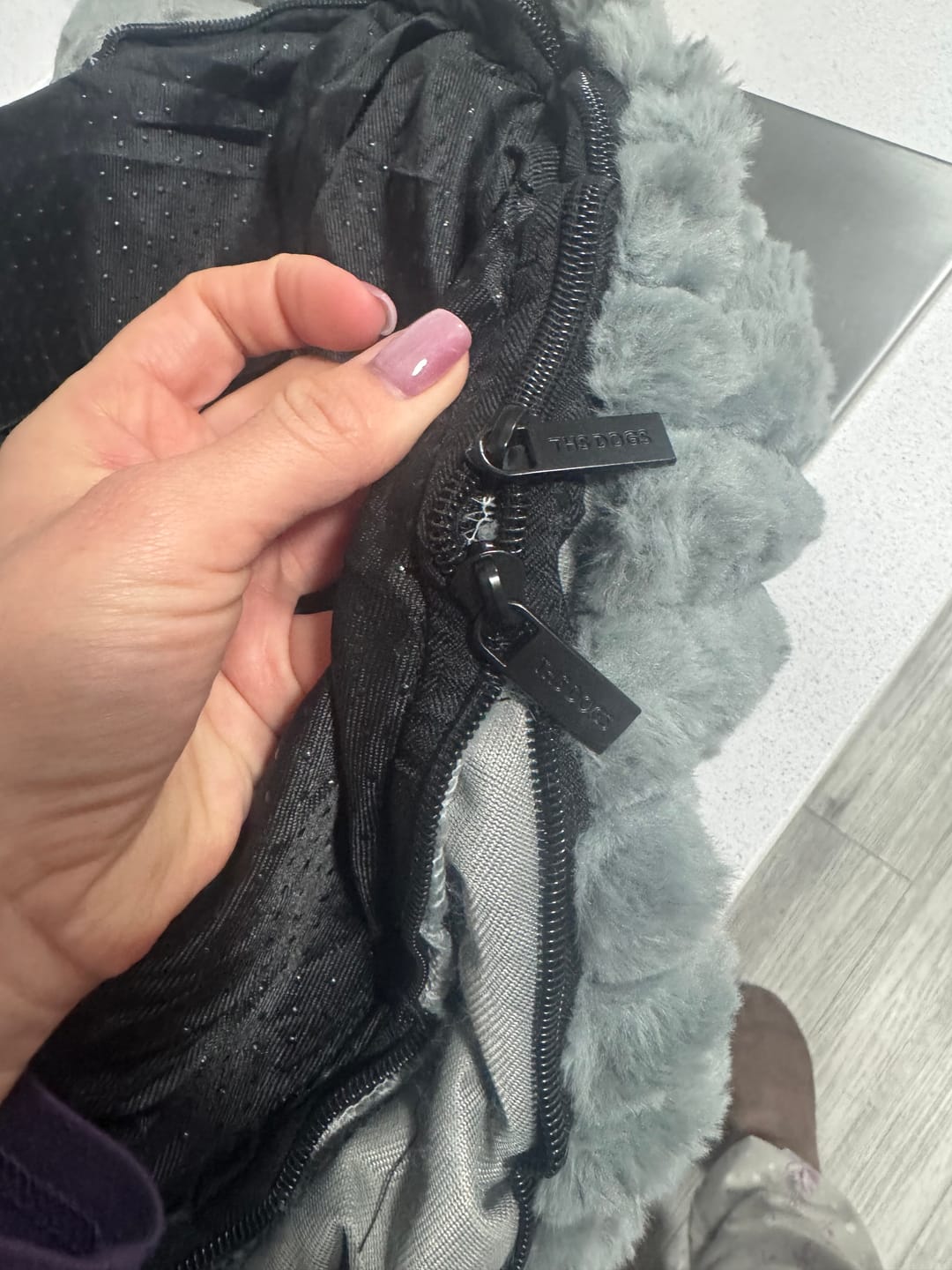 Customer photo review of Luxury Edition: Cama Anti-Estrés THE DOGS