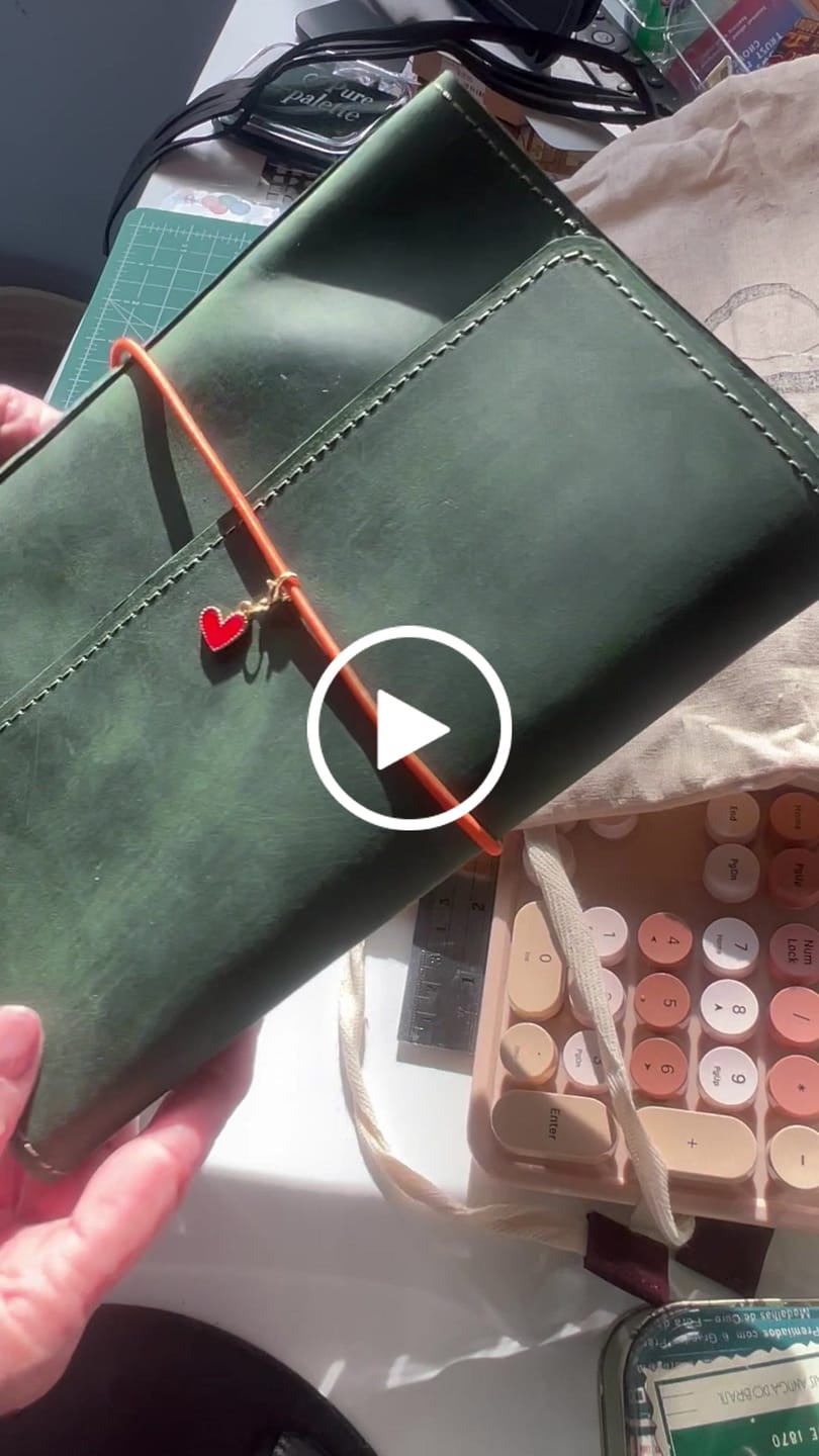 Customer video review of A5 Alpine Journal