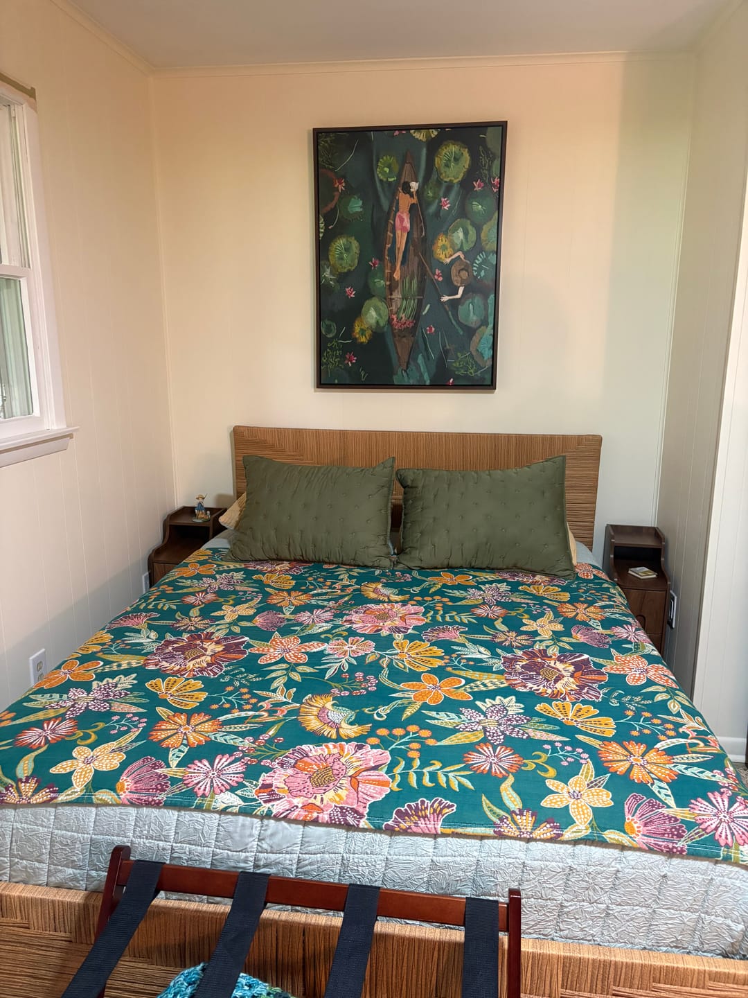 Customer photo review of Between the lilies