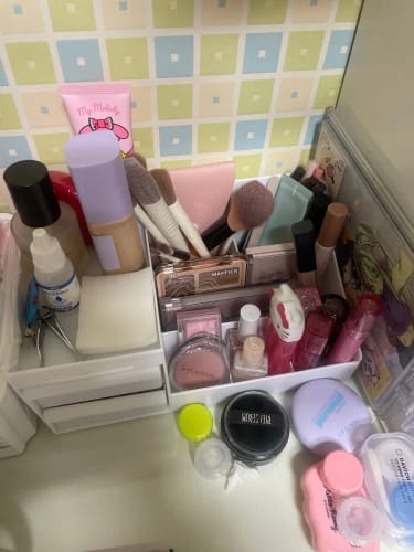 Customer photo review of Makeup Storage Drawer – Plastic Desktop Cosmetics Shelf