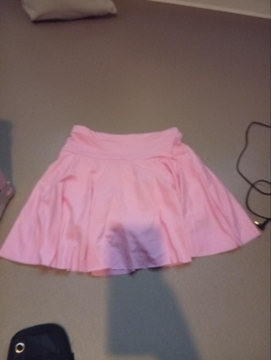 Customer photo review of Jupe-short de sport plissée avec poche