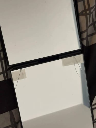Customer photo review of Trifold Makeup Mirror – 360° Adjustable Travel Vanity Mirror