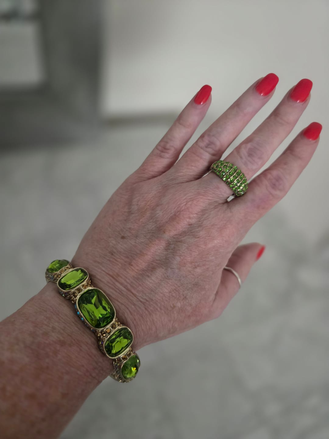 Customer photo review of HEIDI DAUS®"Grand Slam" Crystal Bracelet
