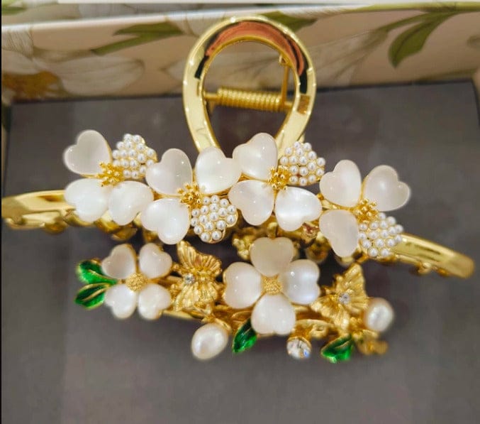 Customer photo review of Ivory Halo Claw Clip