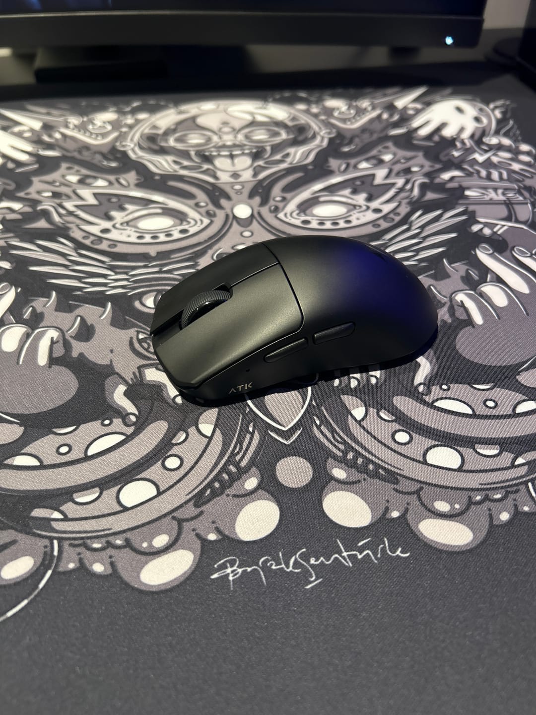 Customer photo review of ATK Blazing Sky F1 V2 Wireless Mouse