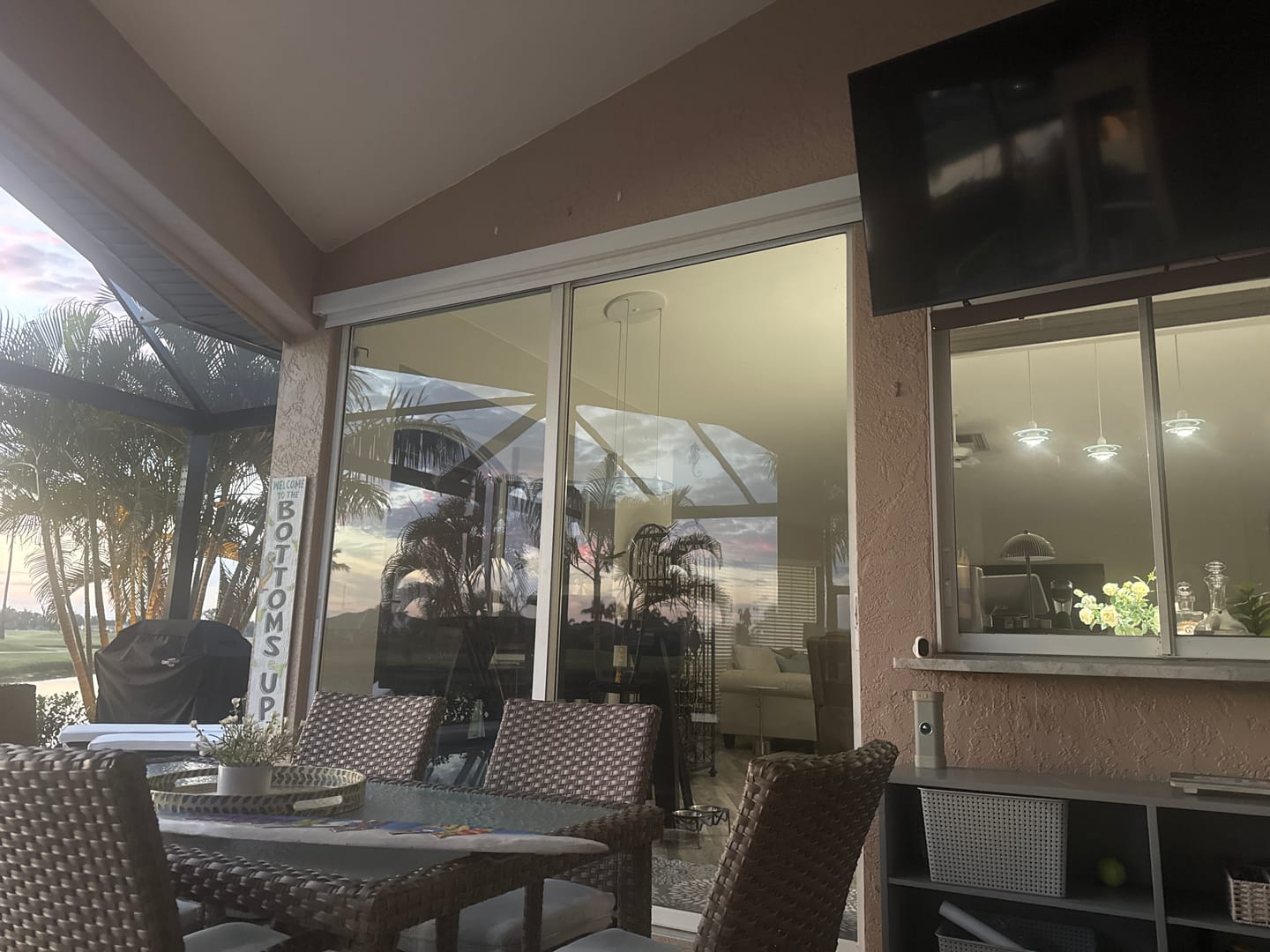 Customer photo review of SmartWings Motorized Light Filtering Solar Shades 1%/3%/5% Openness Aventus