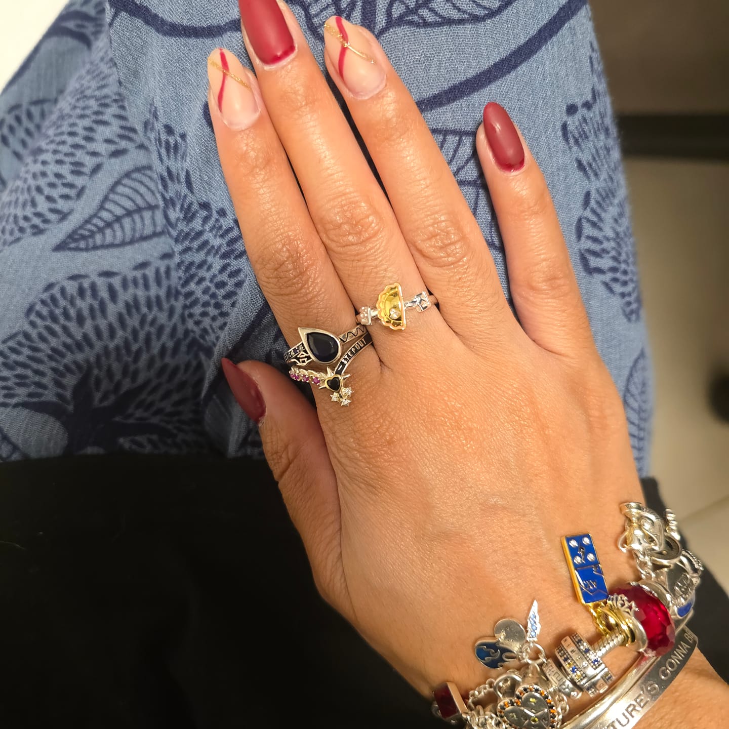 Customer photo review of PREORDER: Hyunjin spinning dumpling ring