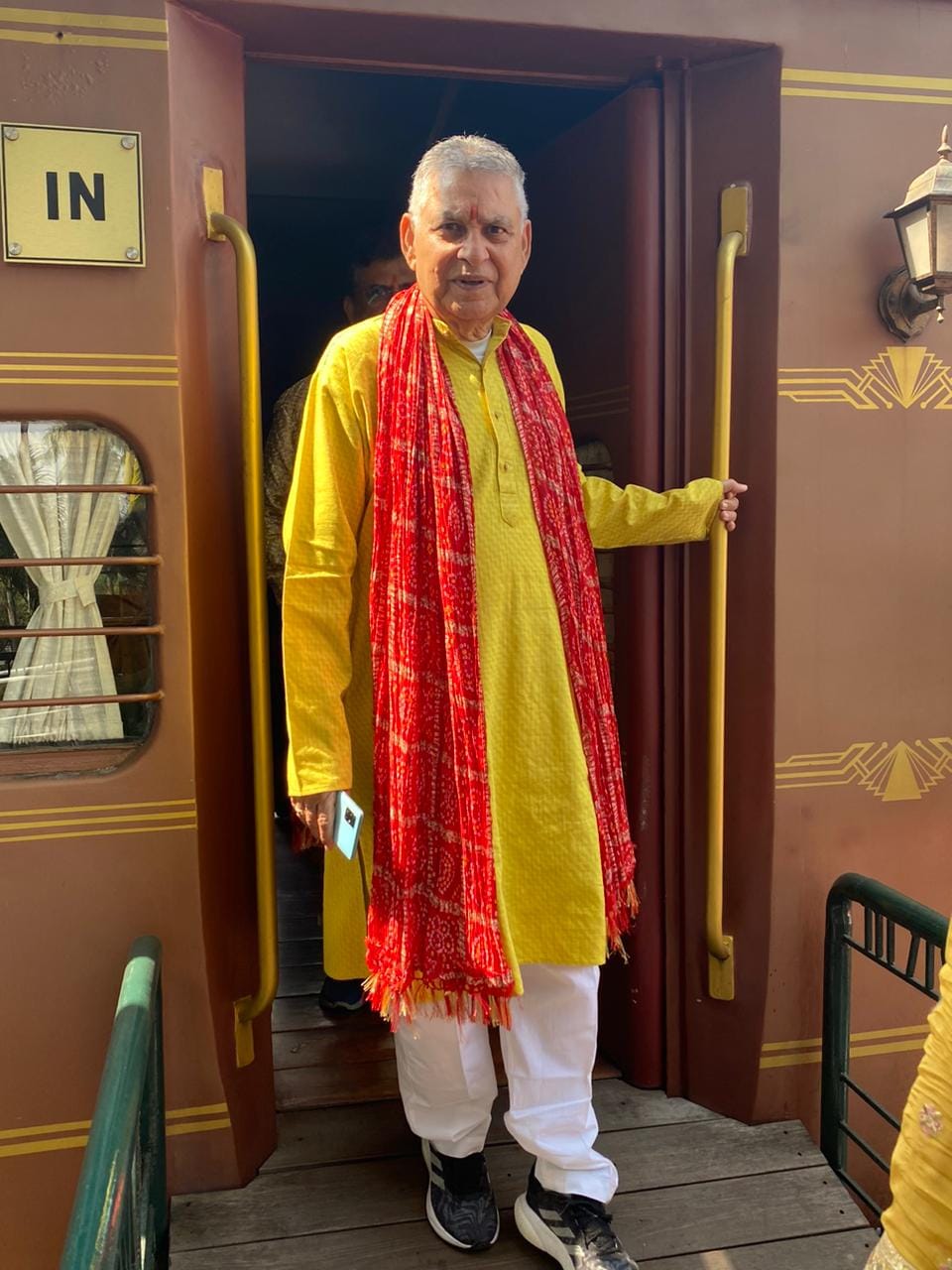 Customer photo review of Exotic Printed - Powder Blue Long Kurta For Mens | Uathayam