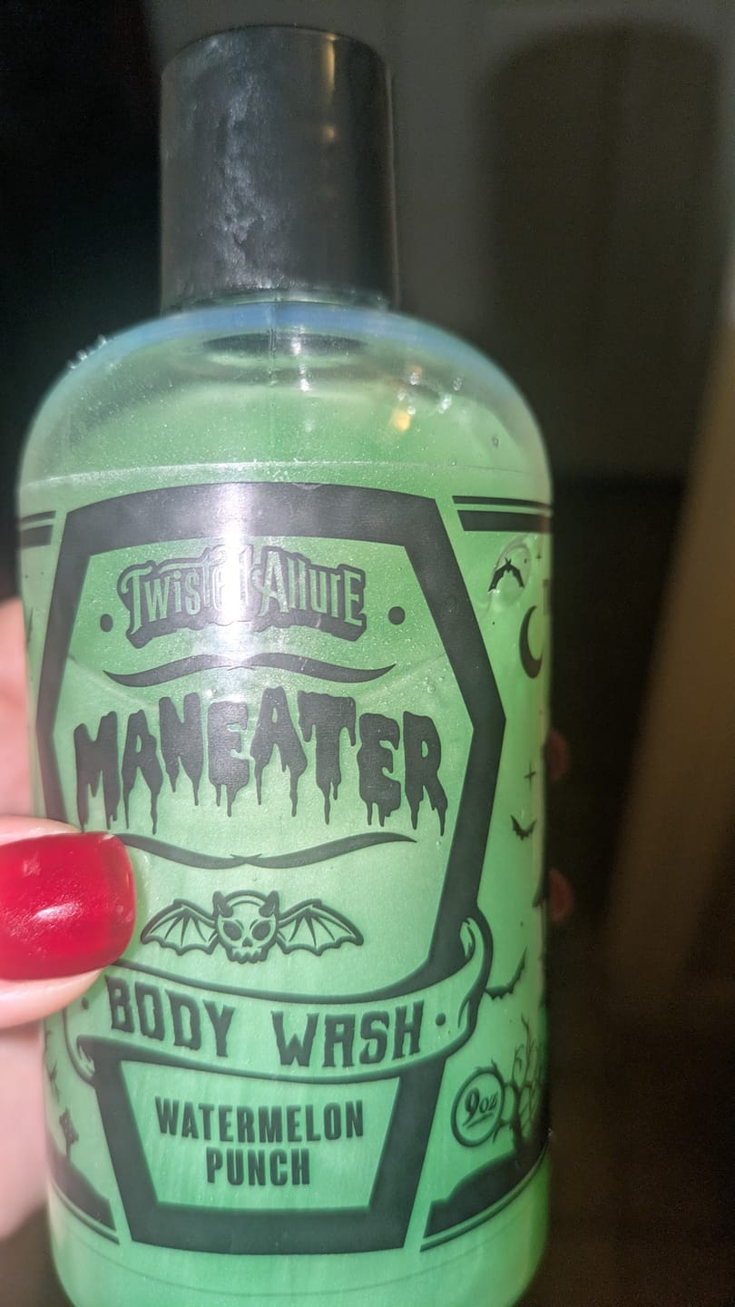 Customer photo review of Maneater Body Wash