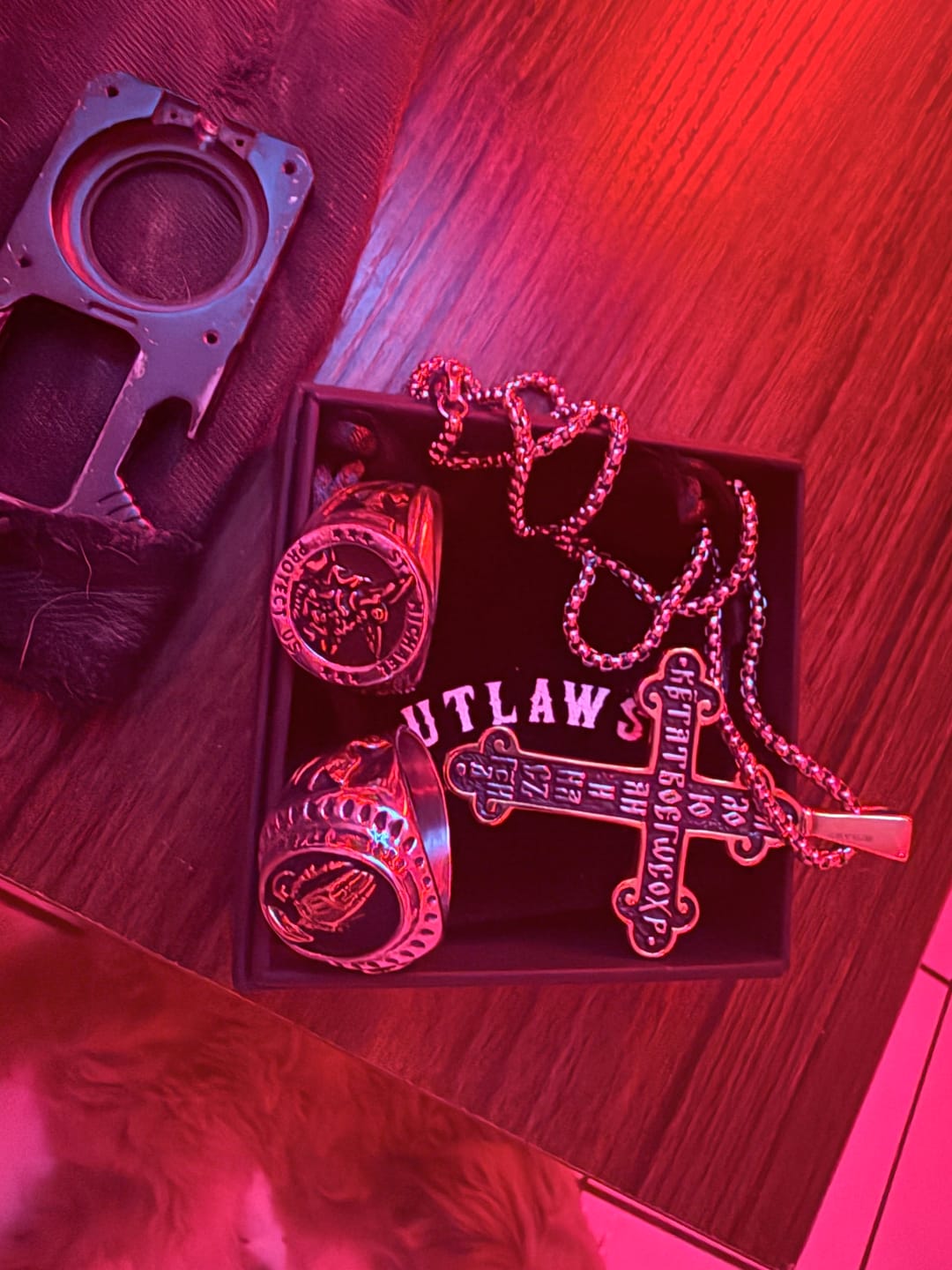 Customer photo review of ST. MICHAELS. - GOLD
