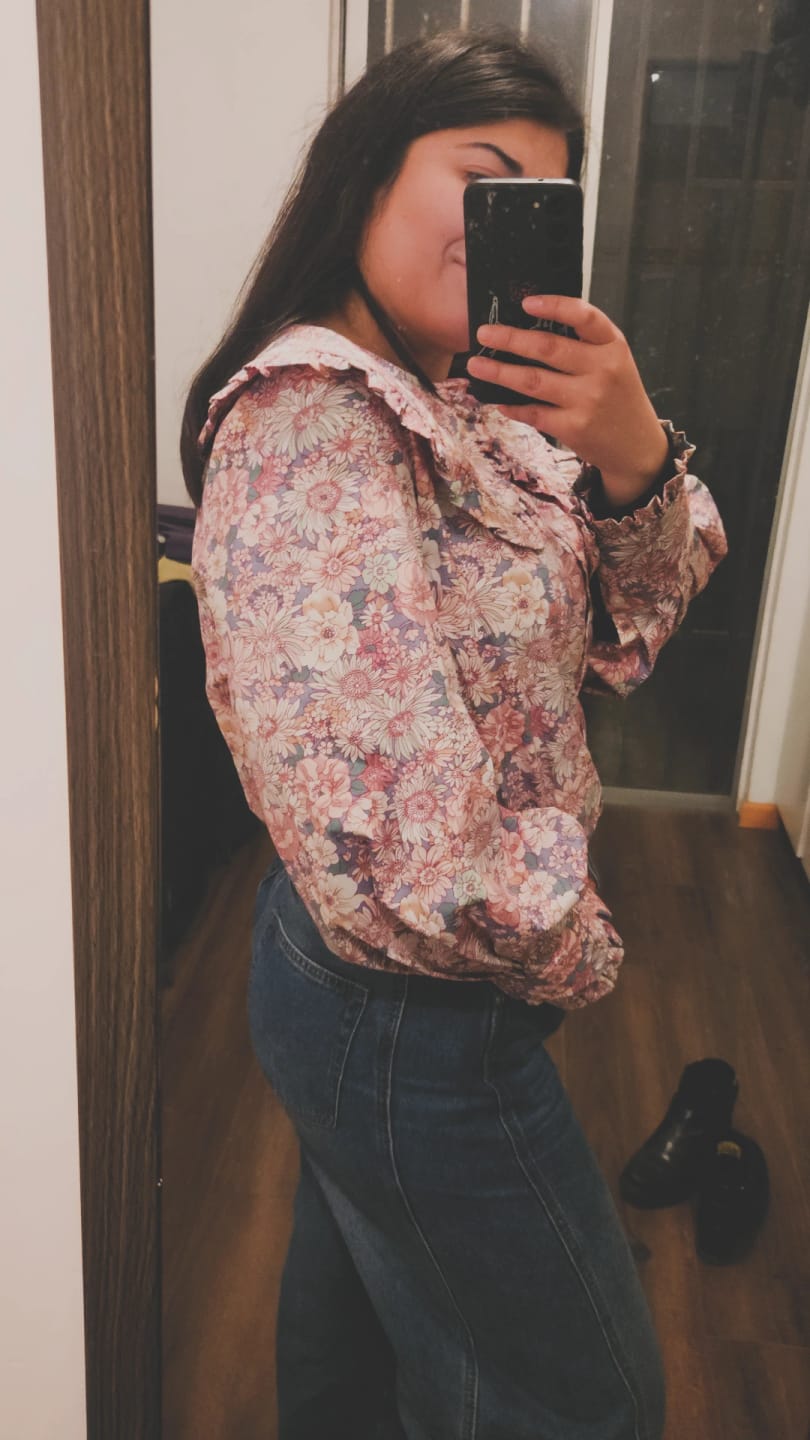Customer photo review of Blusa Cosmopolita Valeria