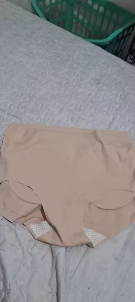 Customer photo review of FormaLift™ - Lazer kəsim toparlayıcı