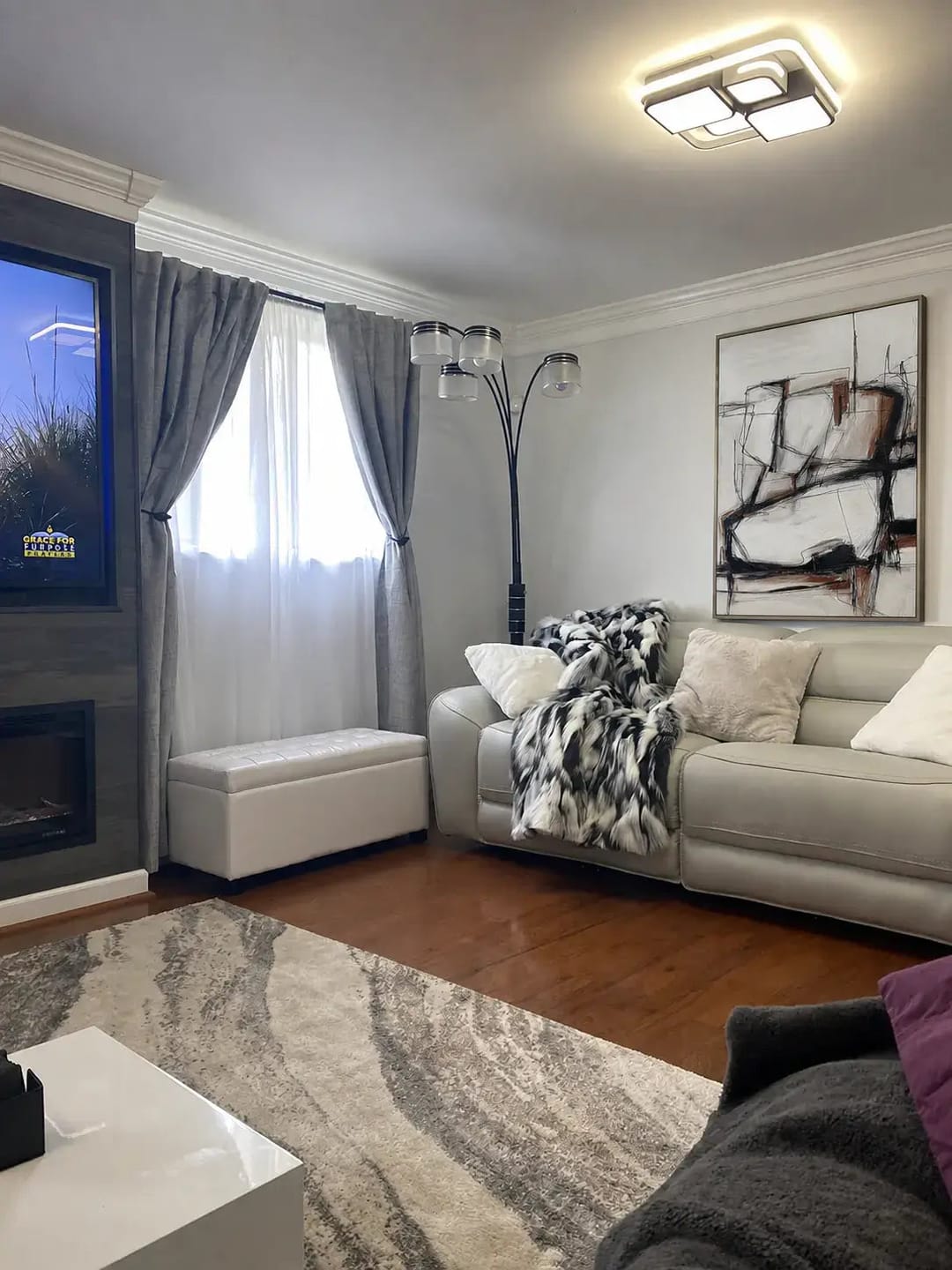 Customer photo review of Sienna Structure Abstract Wall Art