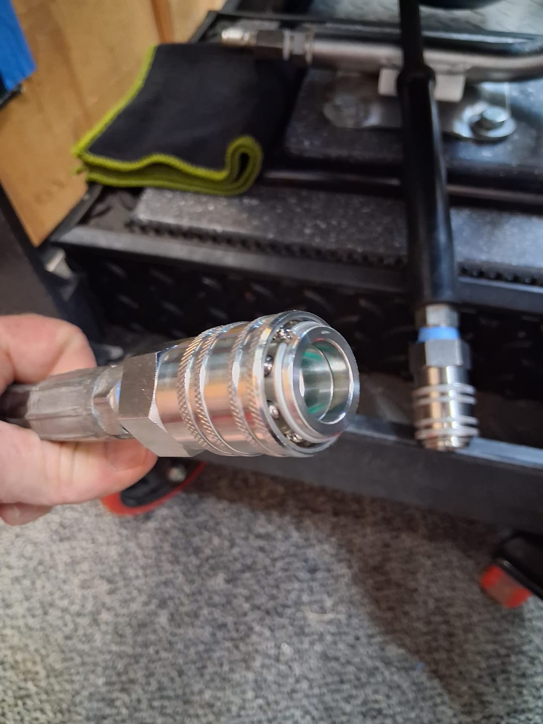 Customer photo review of 3/8" NPT Female Automatic Quick Connect Couplers