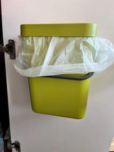 Customer photo review of Quiet Close Trash Can – Space-Saving Sealed Kitchen Bin