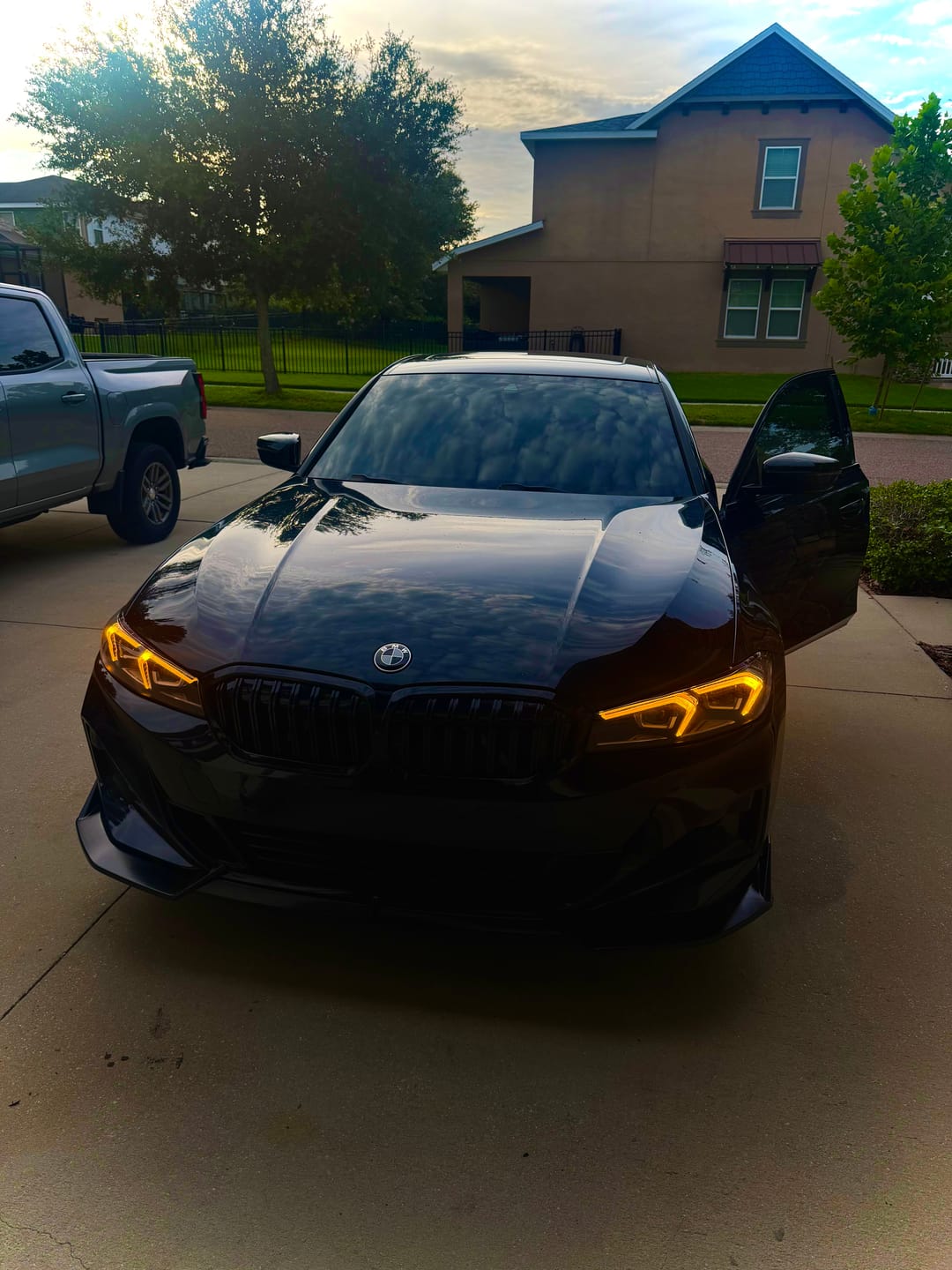 Customer photo review of BMW G20 G21 3 SERIES AMBER DRL KIT