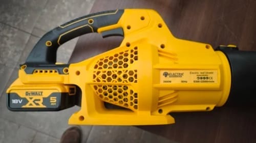 Customer photo review of Cordless Leaf Blower - 32000RPM Yard Storm Machine